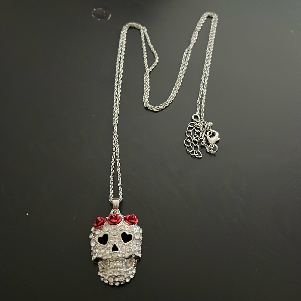Torrid sugar skull necklace